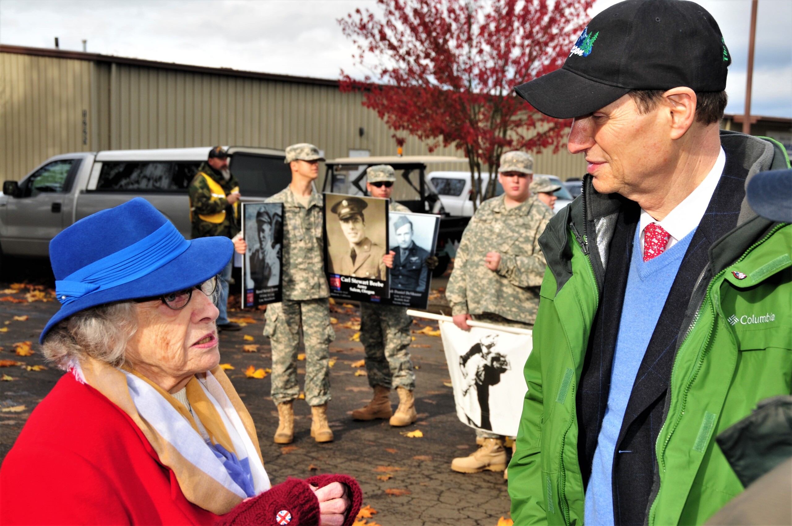 2017 Albany Vets Parade US Senator Ron Wyden